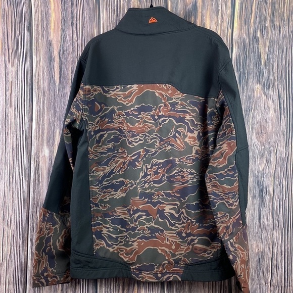 Snozu Performance Camouflage Pattern Jacket- Size L - Picture 13 of 15
